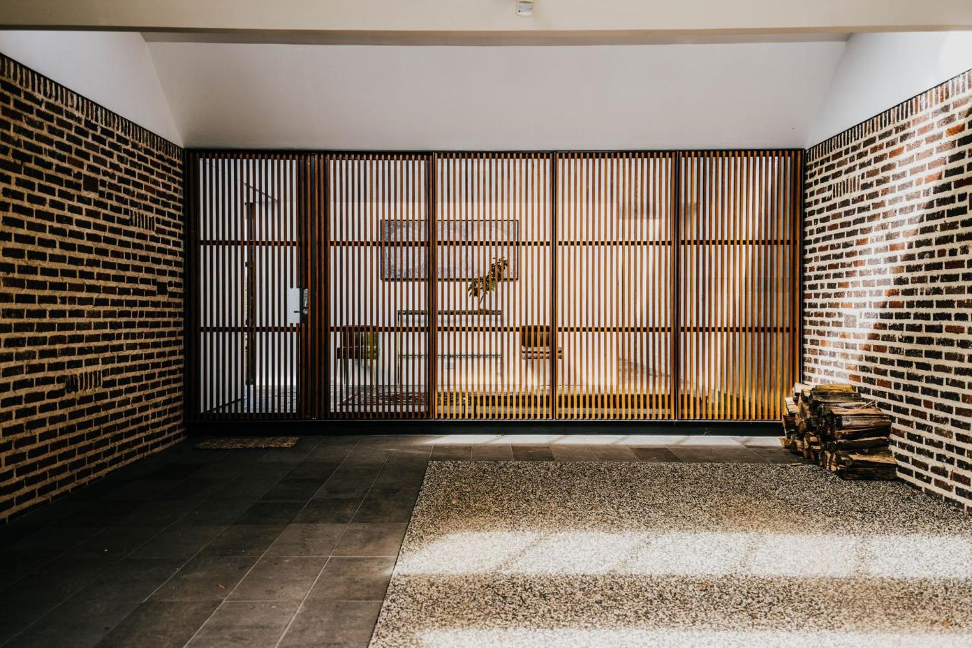 Alkina Lodge Nuru Wattle Hill エクステリア 写真